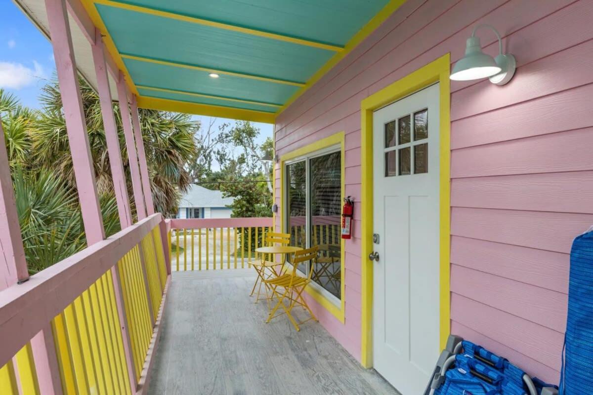 Charming Suite With Balcony And Bikes In Historic Sandpiper Inn Sanibel Εξωτερικό φωτογραφία