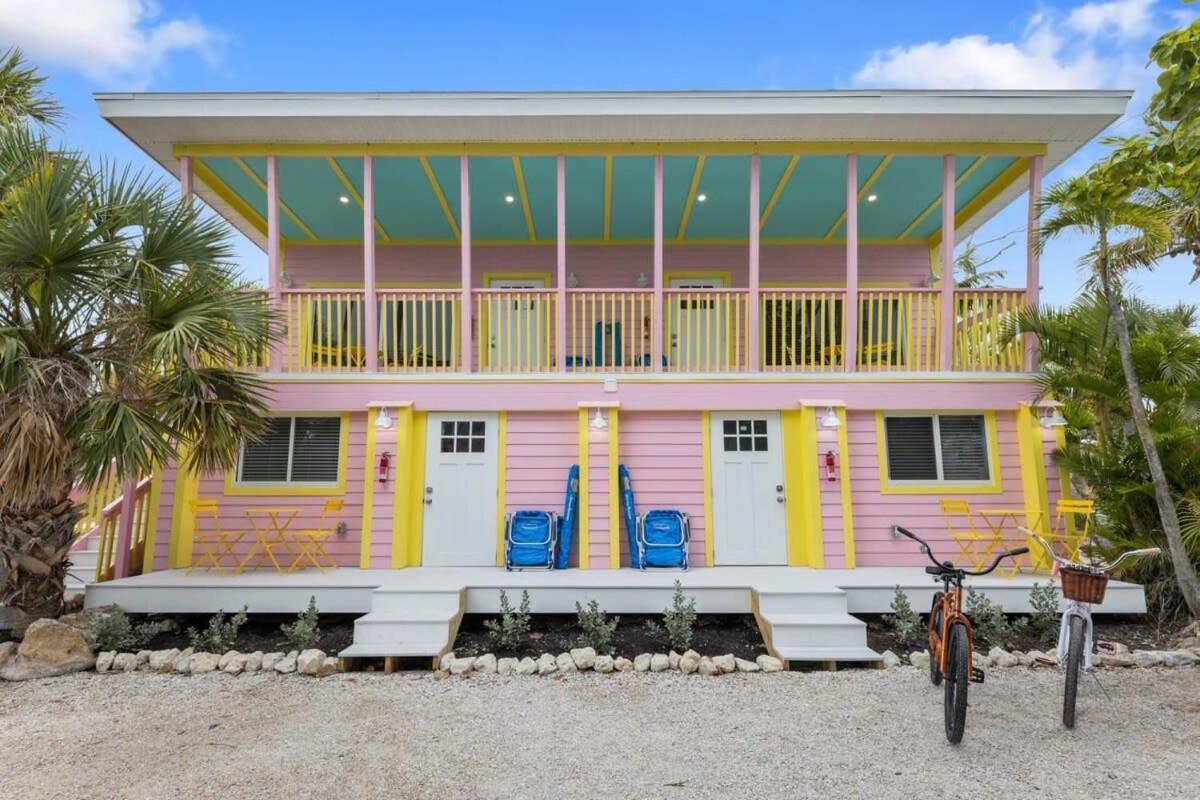 Charming Suite With Balcony And Bikes In Historic Sandpiper Inn Sanibel Εξωτερικό φωτογραφία